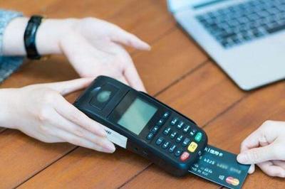 中國(guó)大陸的POS機(jī)上門(mén)維護(hù)服務(wù) 安全性與正規(guī)性解析